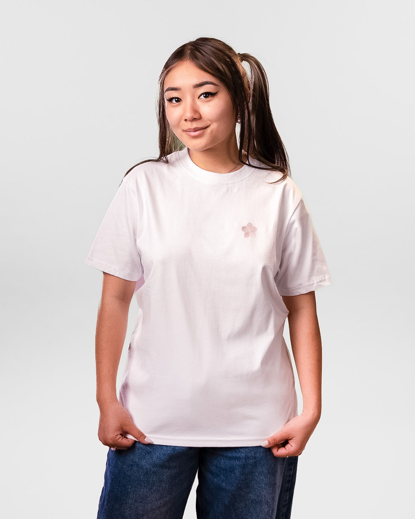 White T-shirt - Shiro